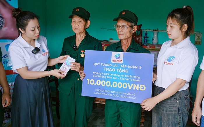 Biểu tượng hỗ trợ khách hàng 24/7 của LUCKY88